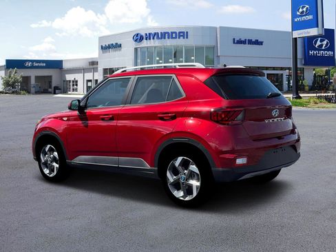 New 2026 Hyundai Venue SEL image 4