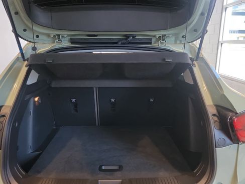 Used 2025 Chevrolet Trax ACTIV image 19