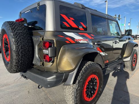 Used 2024 Ford Bronco Raptor AWD/4WD image 6