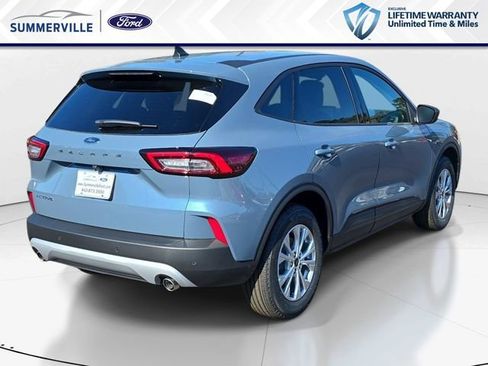 New 2026 Ford Escape Active w/ Tech Pack #1 FWD image 3