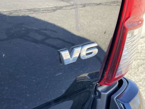 Used 2019 Toyota Tacoma TRD Sport w/ TRD Premium Sport Package image 13