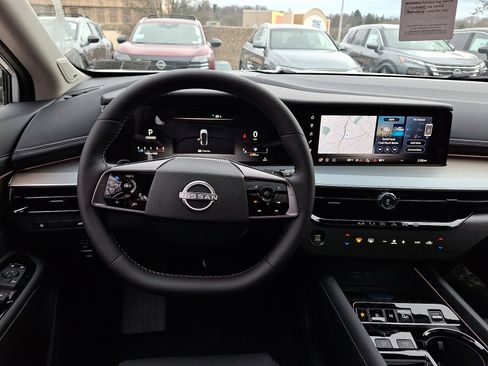 New 2026 Nissan Murano SL image 9