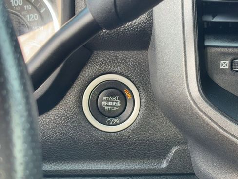 Used 2021 RAM 2500 Tradesman image 27