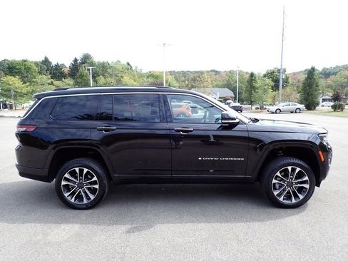 Certified 2023 Jeep Grand Cherokee L Overland image 8