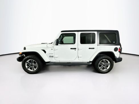 Used 2020 Jeep Wrangler Unlimited Sahara AWD/4WD image 4