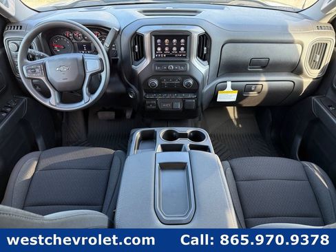 New 2026 Chevrolet Silverado 1500 Custom Trail Boss w/ LPO, Dark Essentials Package AWD/4WD image 13