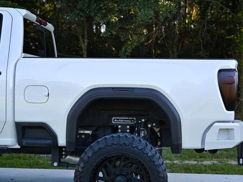 Used 2021 GMC Sierra 3500 Denali w/ Denali Ultimate Package AWD/4WD image 96