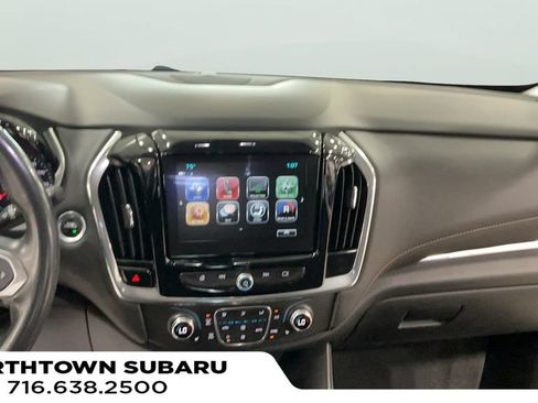 Used 2018 Chevrolet Traverse LT AWD/4WD image 11