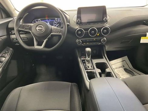 New 2025 Nissan Sentra SV image 8