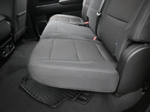 Used 2024 Chevrolet Silverado 1500 LT RWD image 30