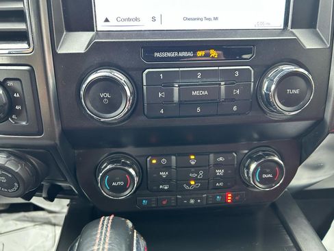 Used 2019 Ford F150 Lariat AWD/4WD image 25