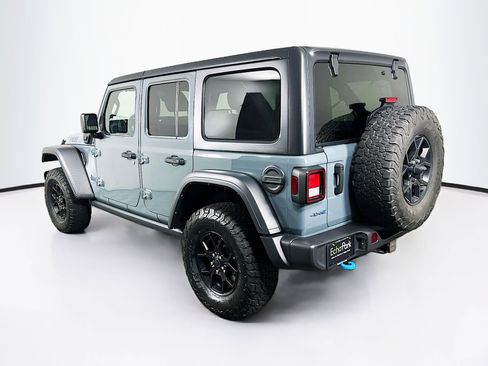 Used 2024 Jeep Wrangler Unlimited AWD/4WD image 5