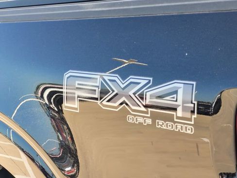 Used 2024 Ford F150 Platinum w/ FX4 Off-Road Package AWD/4WD image 8