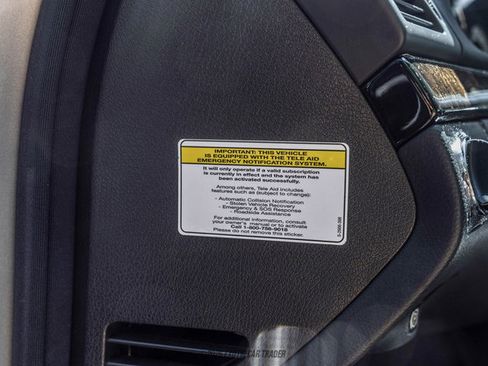 Used 2005 Mercedes-Benz E 55 AMG Sedan image 39