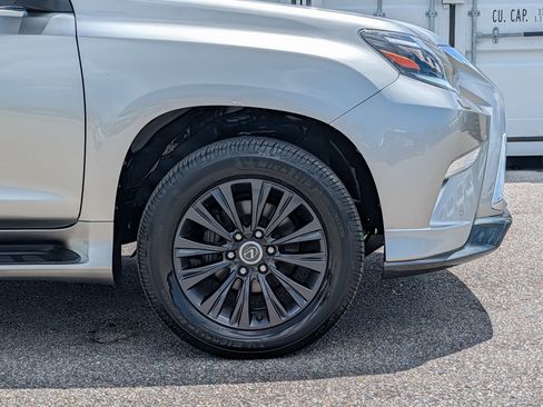 Used 2021 Lexus GX 460 Premium AWD/4WD image 12