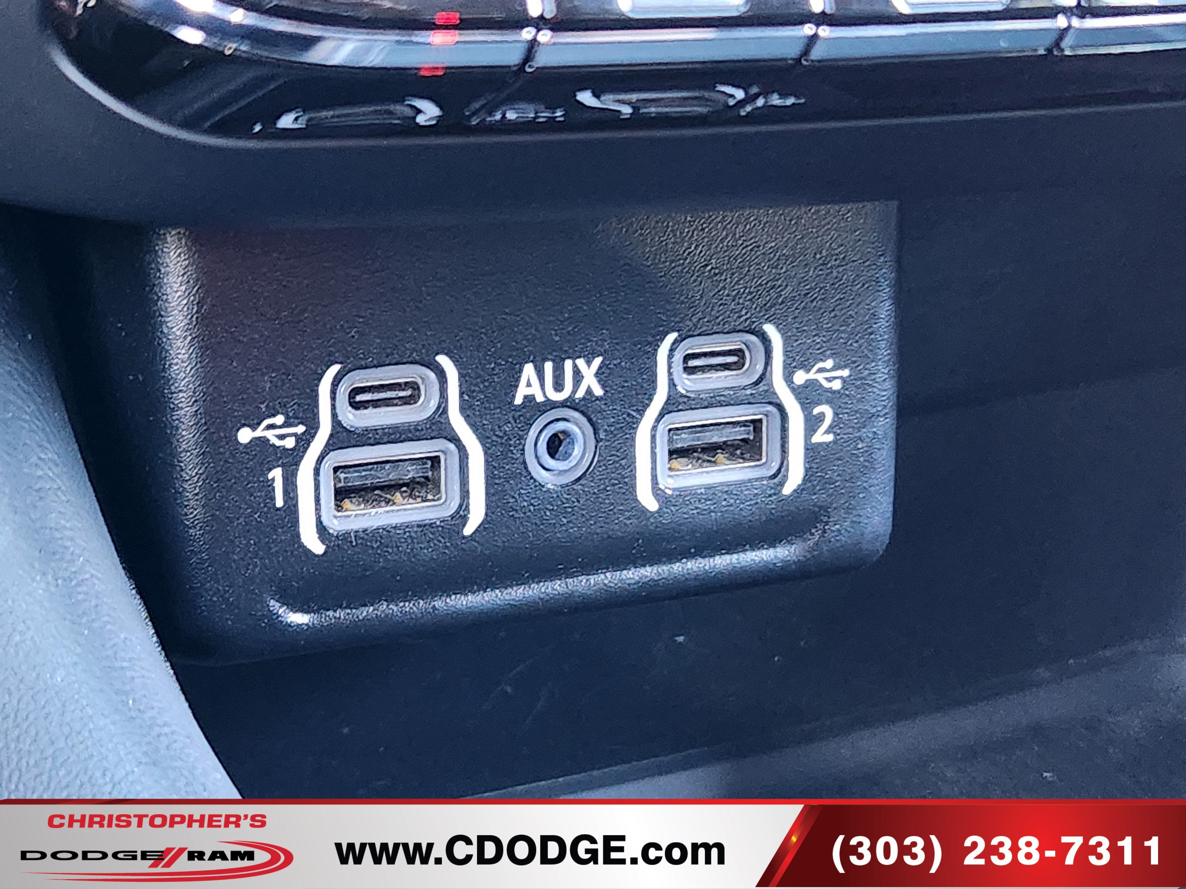 Used 2025 Dodge Durango GT AWD/4WD image 27