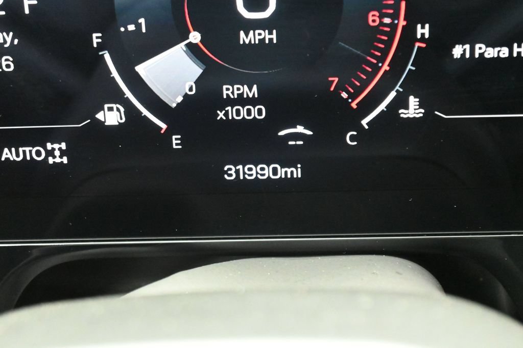 Used 2025 GMC Yukon Denali AWD/4WD image 18