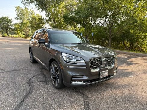 Used 2020 Lincoln Aviator Reserve w/ Equipment Group 202A AWD/4WD image 15