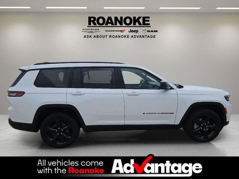 Used 2024 Jeep Grand Cherokee L Limited w/ Luxury Tech Group II AWD/4WD image 18