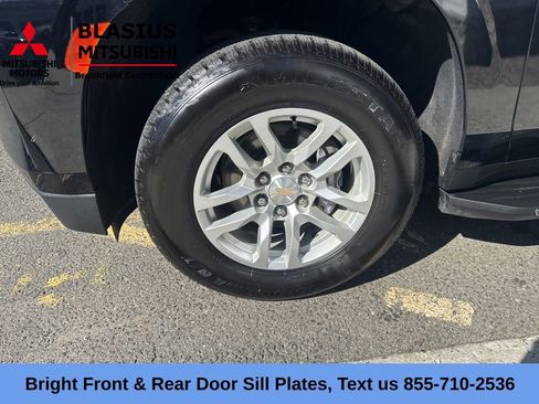 Used 2023 Chevrolet Tahoe LT AWD/4WD image 23