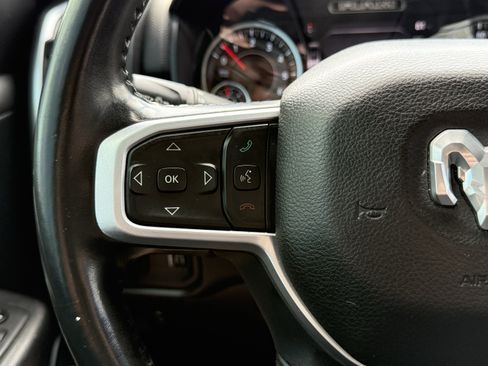 Used 2021 RAM 1500 Big Horn AWD/4WD image 16