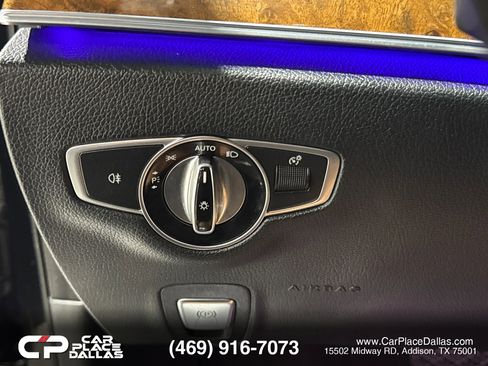 Used 2018 Mercedes-Benz E 300 image 27