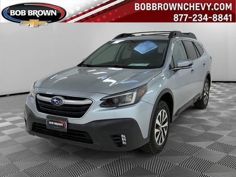 Used 2020 Subaru Outback Premium AWD/4WD image 1