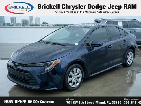 Used 2023 Toyota Corolla LE image 1