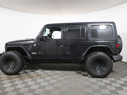 Used 2021 Jeep Wrangler Unlimited Sport image 2
