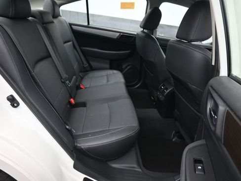 Used 2015 Subaru Legacy 2.5i Limited AWD/4WD image 7