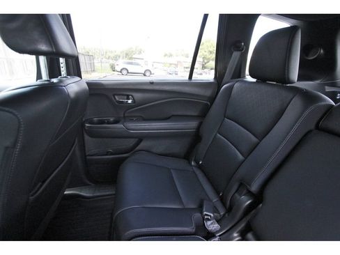 Used 2021 Honda Passport Elite image 12