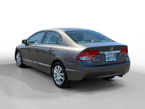 Used 2010 Honda Civic LX image 3