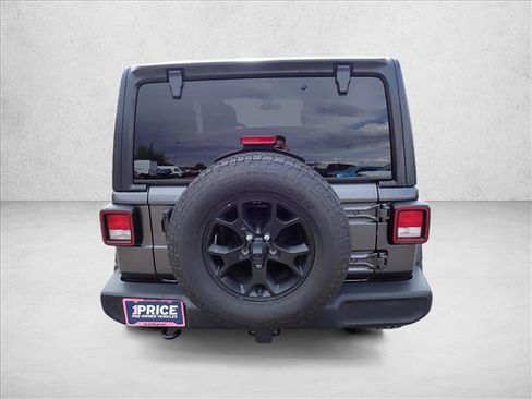 Used 2021 Jeep Wrangler Sport AWD/4WD image 3