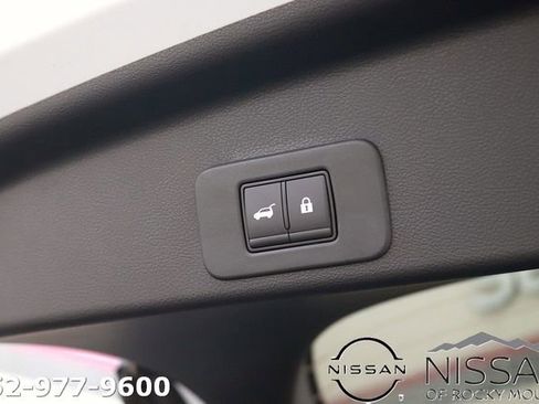 New 2026 Nissan Murano Platinum AWD/4WD image 16