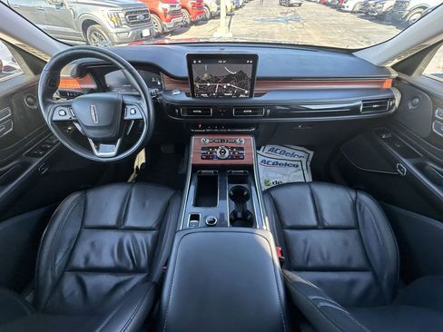 Used 2024 Lincoln Aviator Reserve AWD/4WD image 21