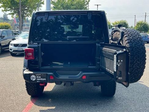 Used 2021 Jeep Wrangler Unlimited Rubicon AWD/4WD image 10