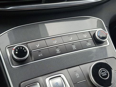 Used 2021 Hyundai Santa Fe SEL image 15