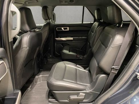 Certified 2023 Ford Explorer XLT w/ Equipment Group 202A AWD/4WD image 22