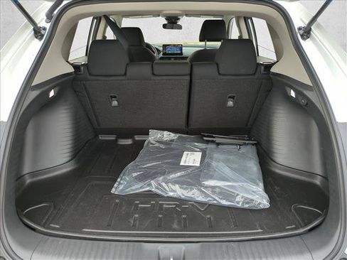 Certified 2026 Honda HR-V LX image 6