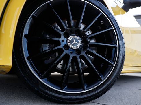 Used 2020 Mercedes-Benz CLA 250 image 35