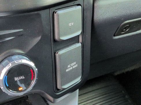 Used 2024 Ford F250 Lariat w/ Sport Appearance Package image 23