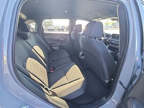 Used 2025 Honda HR-V Sport image 31