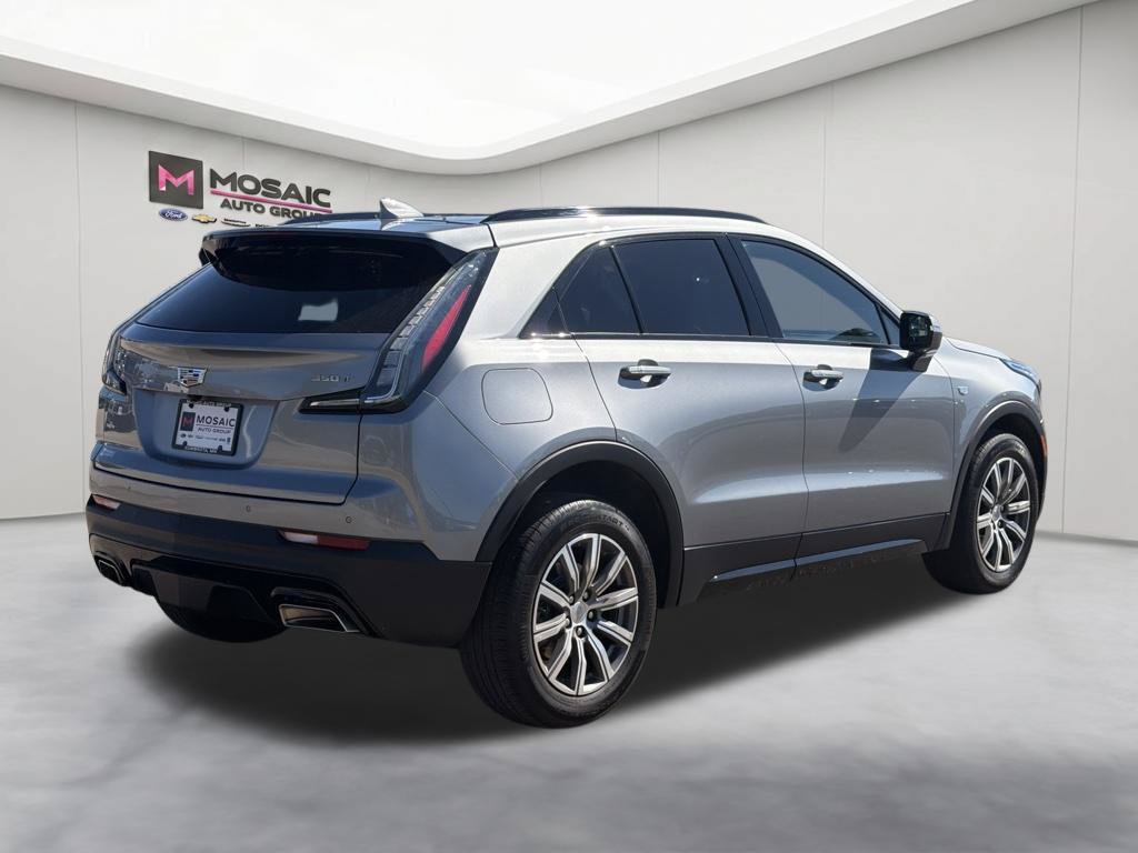 Used 2023 Cadillac XT4 Sport w/ Trailering Package AWD/4WD image 7
