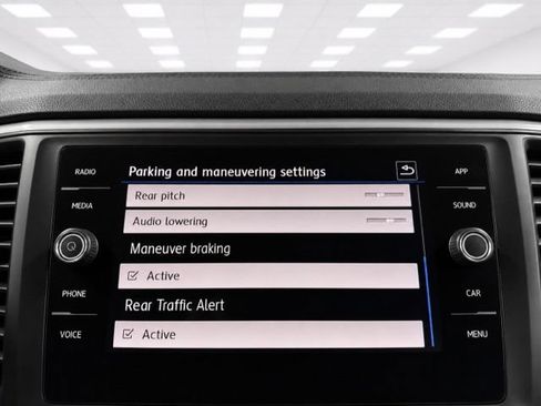 Used 2021 Volkswagen Atlas SE w/ Panoramic Sunroof Package AWD/4WD image 35
