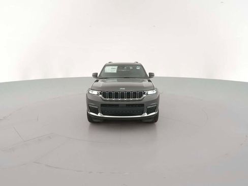 New 2025 Jeep Grand Cherokee L Limited image 2