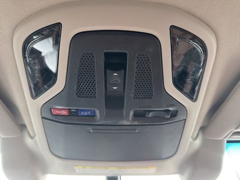 Certified 2022 Subaru Outback Touring XT w/ Popular Package #2 image 19