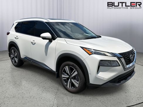 Used 2023 Nissan Rogue SL w/ SL Premium Package FWD image 8