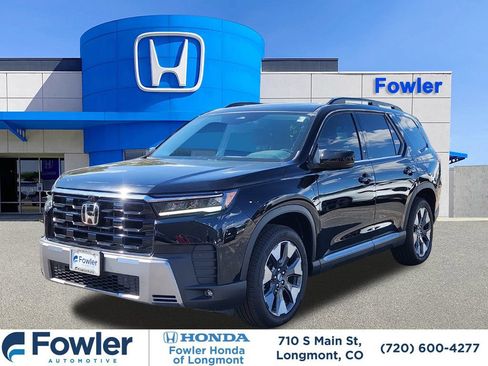 New 2026 Honda Pilot Touring image 1