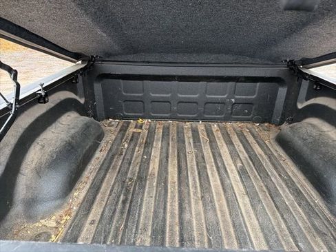 Used 2017 RAM 1500 Lone Star image 9