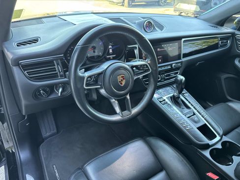 Used 2020 Porsche Macan S AWD/4WD image 23